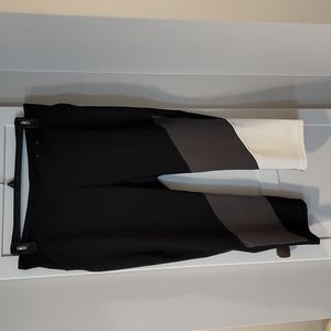 💥💥3/$24💥💥  Version, Capri Leggings. Black/gray/white. XXL